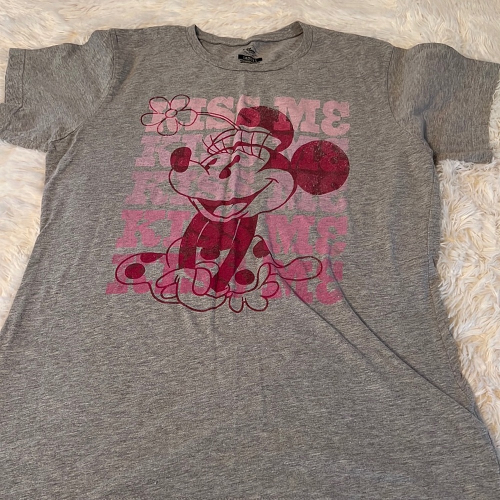 Disney Store Minnie Mouse Kiss Me Shirt
